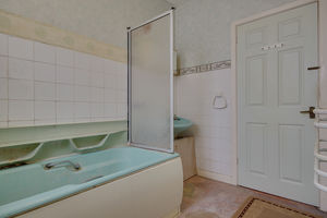 Bathroom- click for photo gallery
